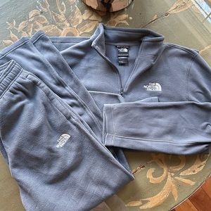 Mens North Face two piece set